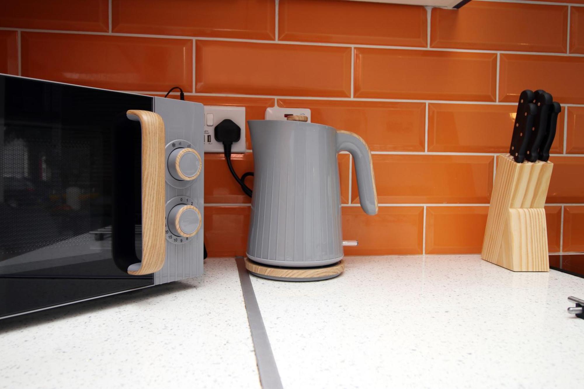 Fully Equipped Kitchen, Parking, City Centre Суонси Экстерьер фото